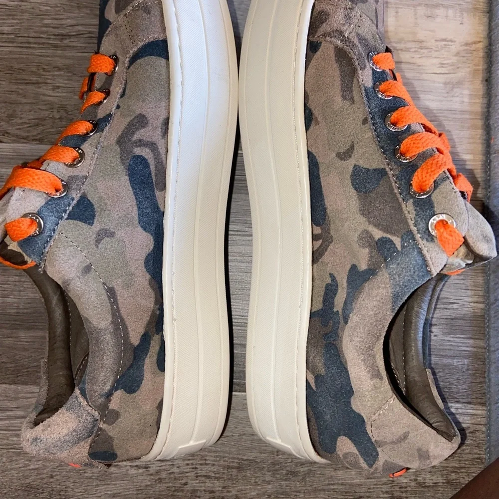 JSlides NYC Camouflage Sneakers size 8 - Picture 4 of 9